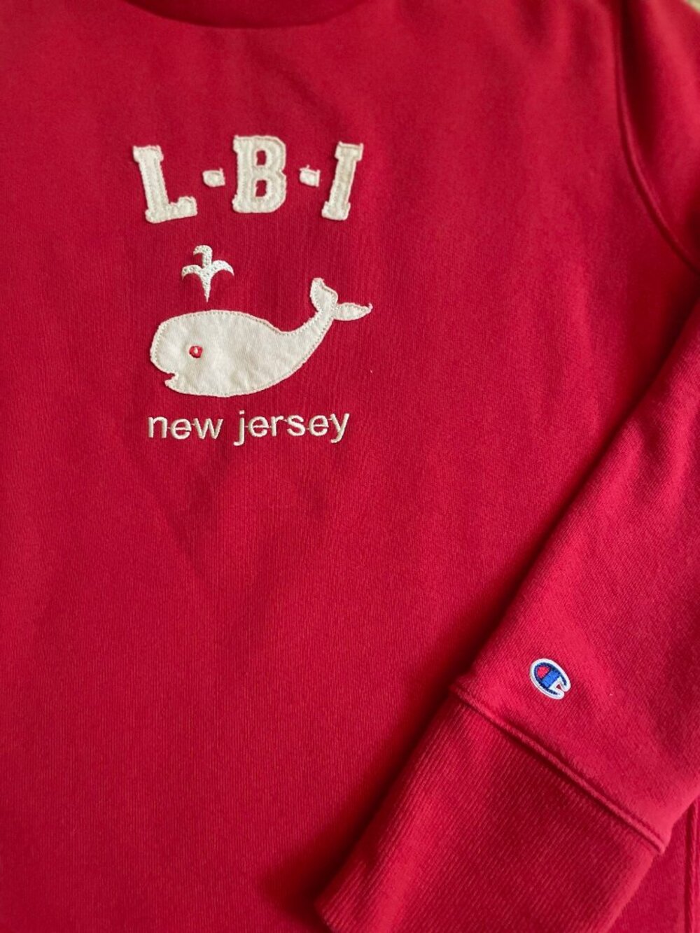 Champion LBI Long Beach Island New Jersey Whale Sweatshirt Red Unisex Medium EUC - Picture 2 of 6